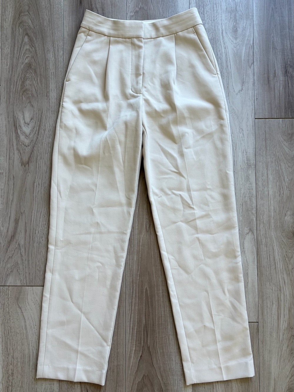 Wilfred by Aritzia High Rise Pleated Tapered Trouser Pants Size 2